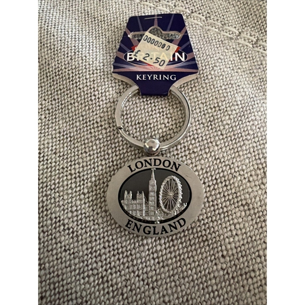 Vintage Keychain LONDON Key Ring Rotating Spinner Fob England UK TRAVEL SOUVENIR